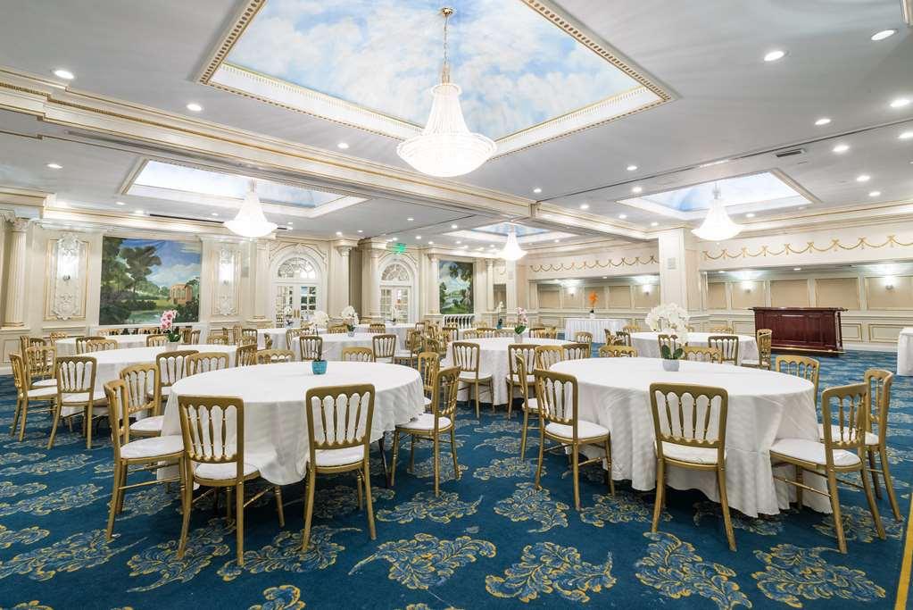 The Roslyn, Tapestry Collection By Hilton Hotel Roslyn